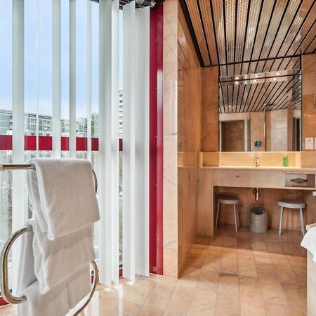 Becozy Au Parc Retro Edition Self-Check-In Rooms & Studios Fribourg Exteriör bild