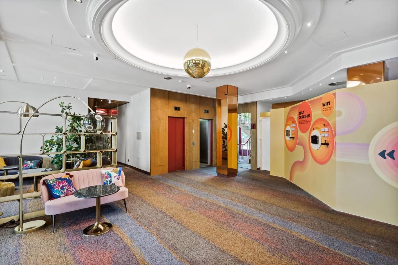 Becozy Au Parc Retro Edition Self-Check-In Rooms & Studios Fribourg Exteriör bild