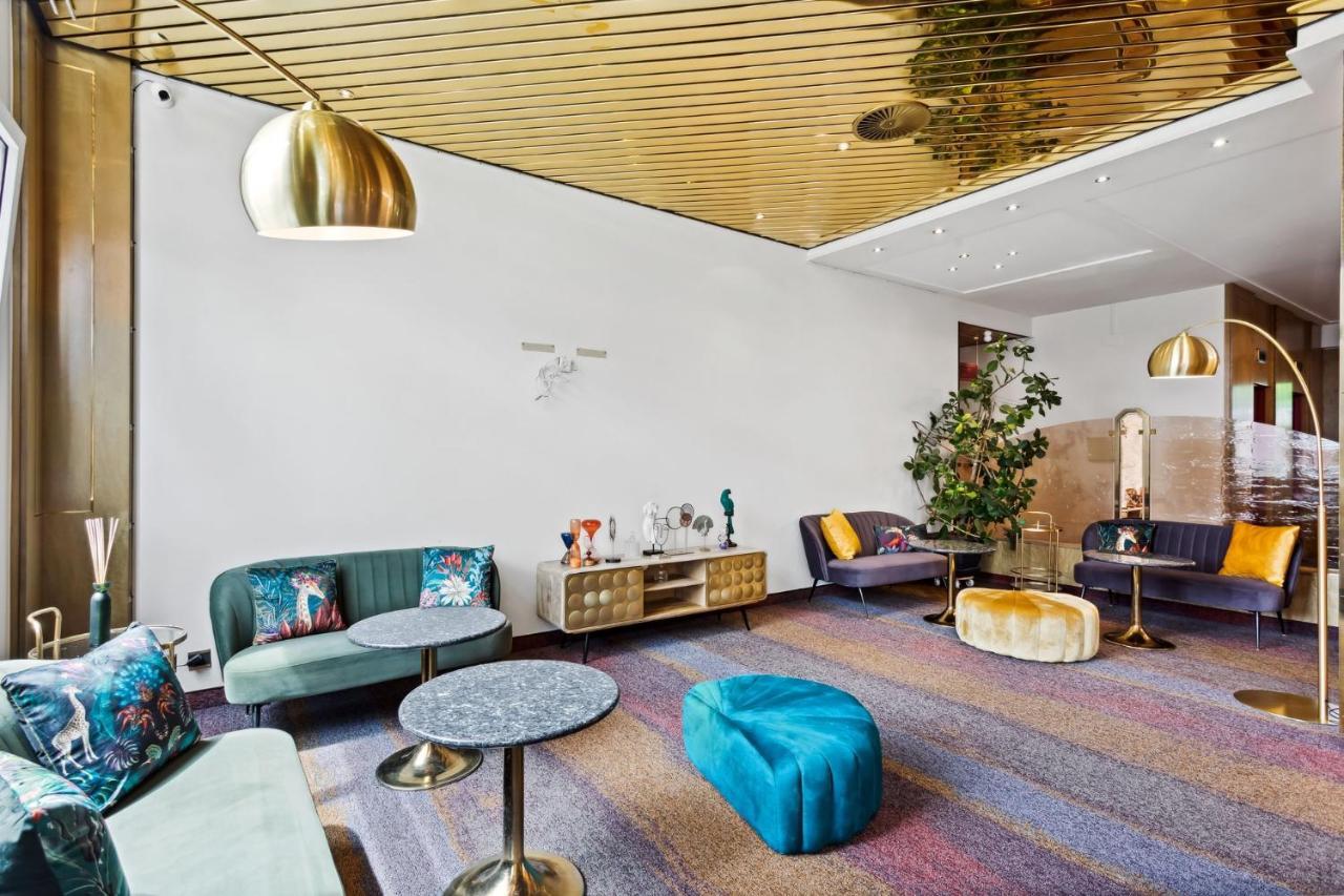 Becozy Au Parc Retro Edition Self-Check-In Rooms & Studios Fribourg Exteriör bild