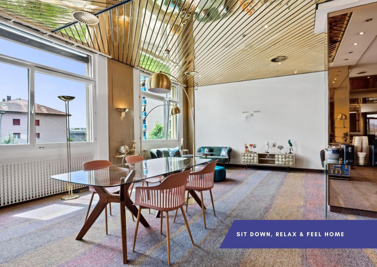 Becozy Au Parc Retro Edition Self-Check-In Rooms & Studios Fribourg Exteriör bild